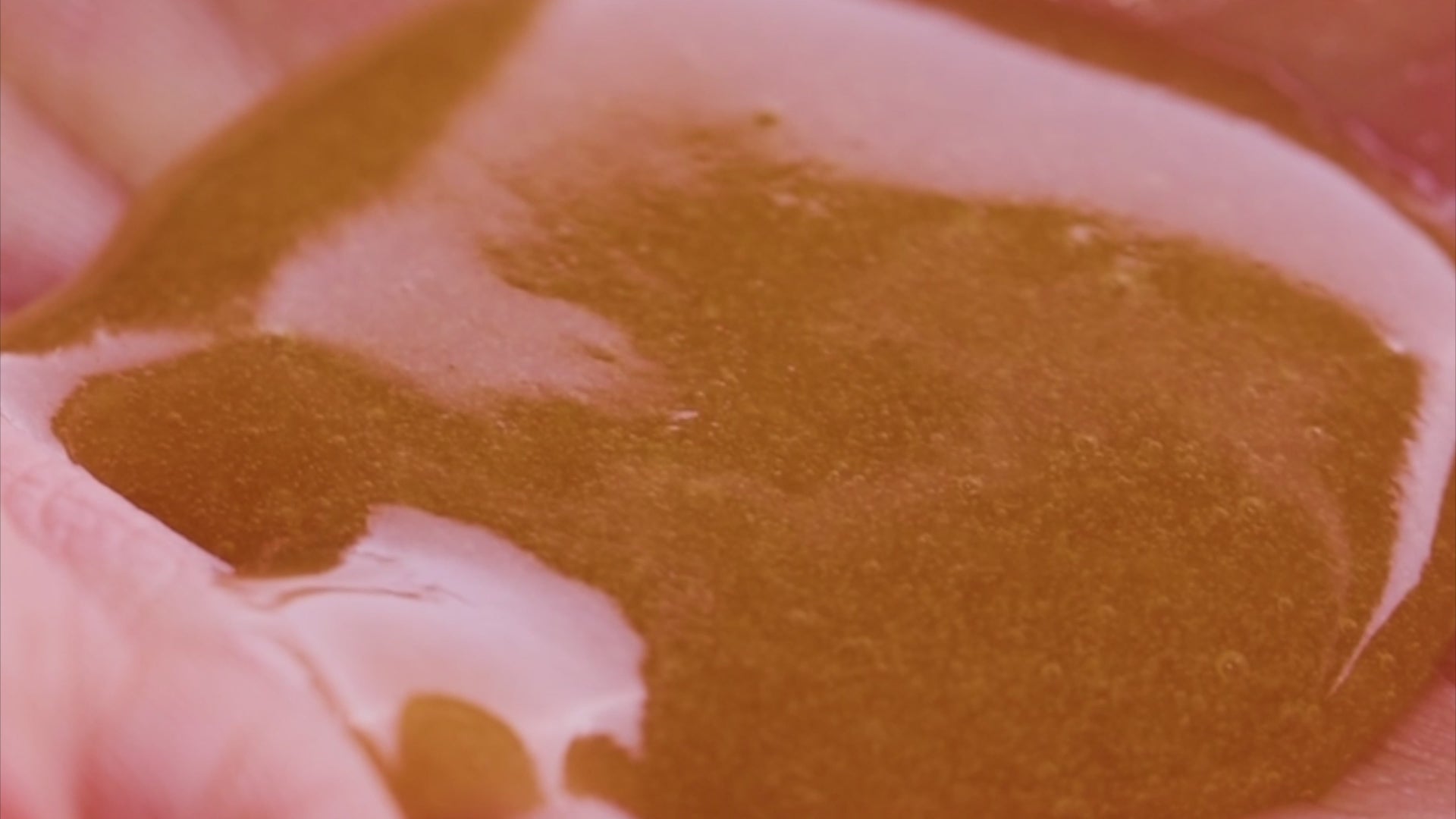 Load video: Discover the worlds most extraordinary honey. Every batch of Comvita Manuka Honey undergoes more than 34 different tests to verify it's quality and purity.