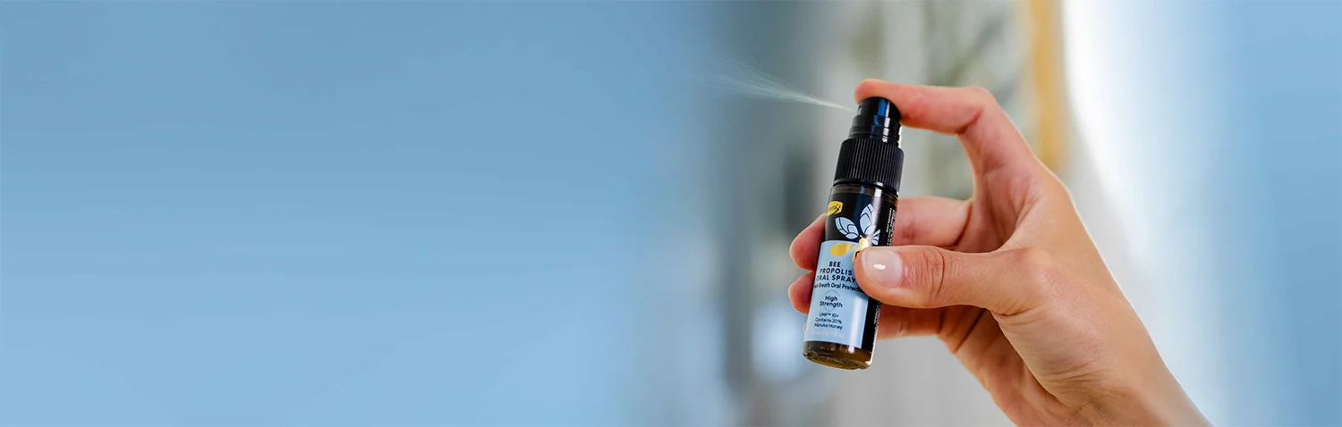 hand pressing pump on propolis high strength oral spray